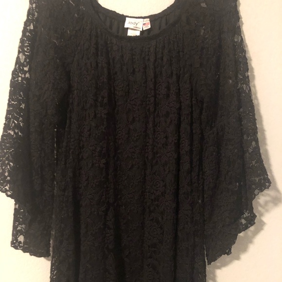 Black lace dress - Picture 2 of 4